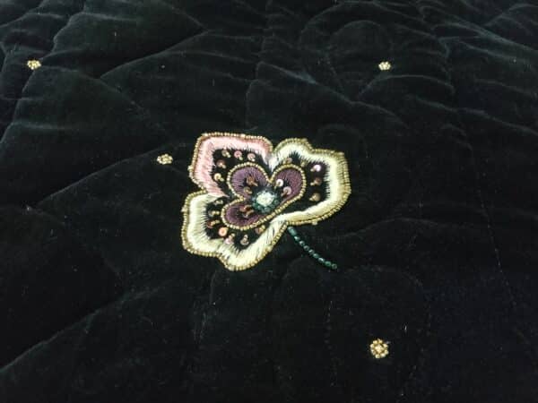 Regal Elegance Bridal Set - Image 4